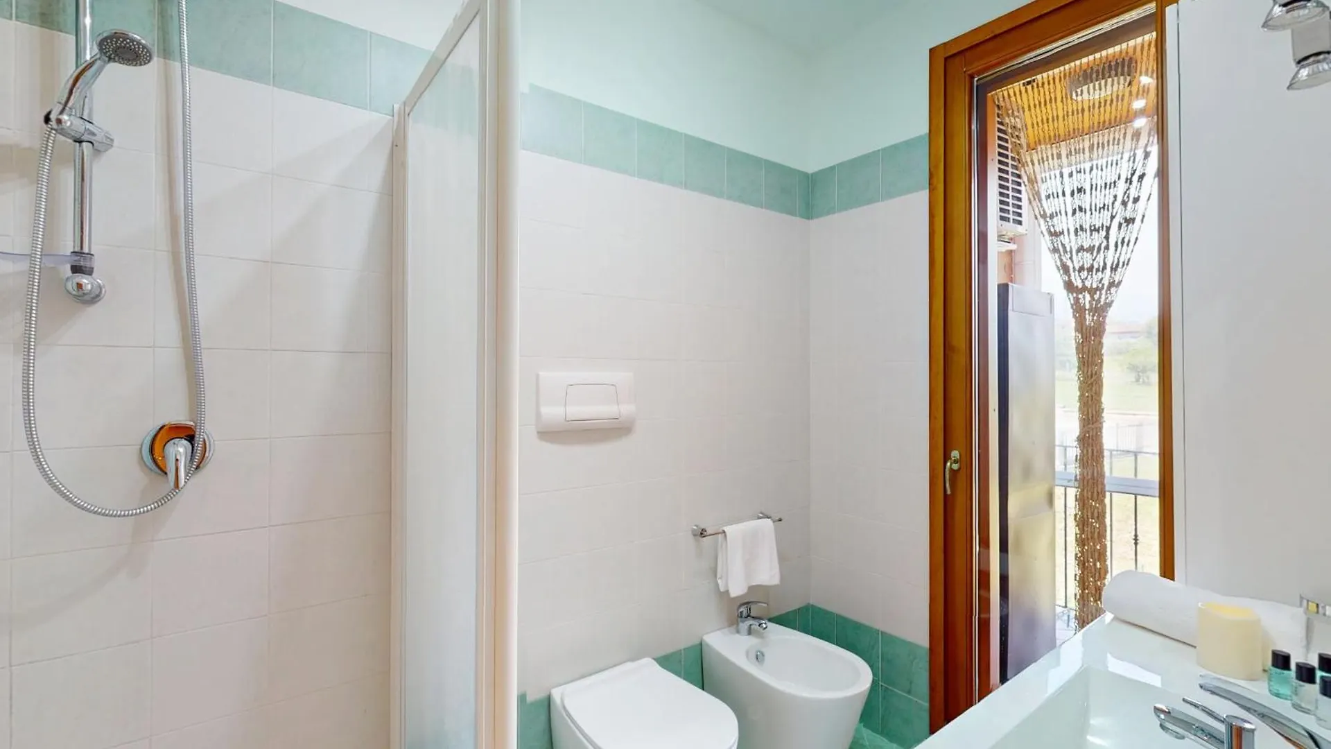 Adeline Garda Nest By Bookinggardalake Raffa
