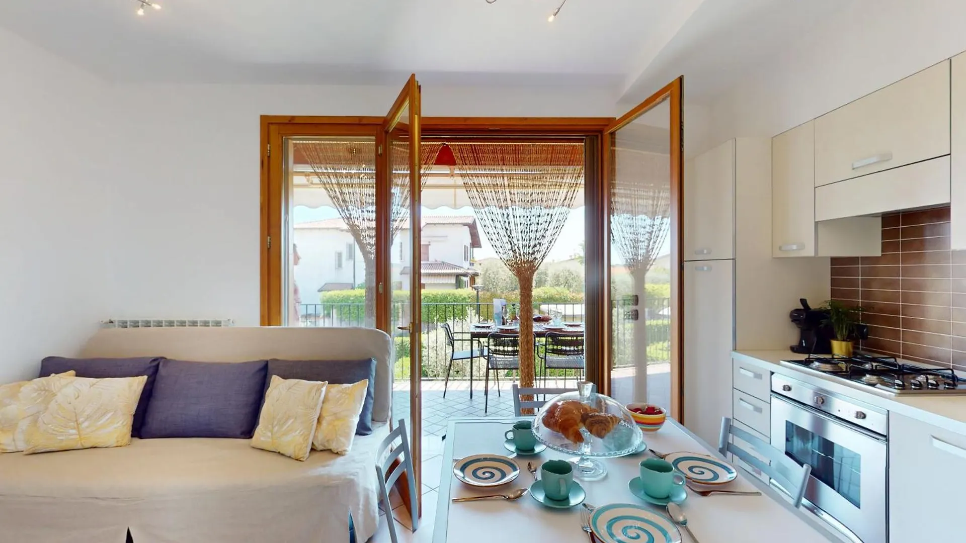 Adeline Garda Nest By Bookinggardalake Raffa