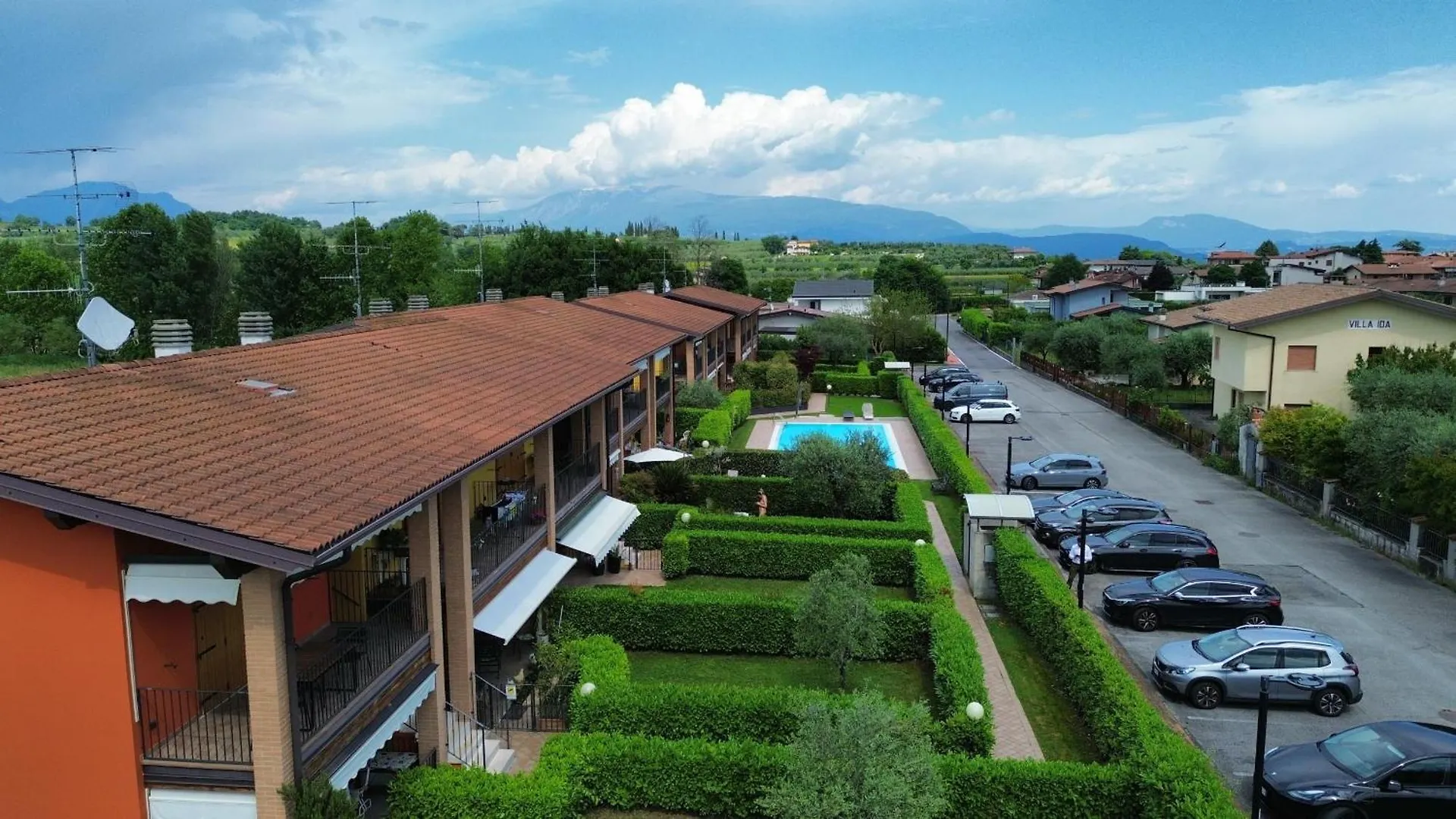 Adeline Garda Nest By Bookinggardalake Raffa Italie